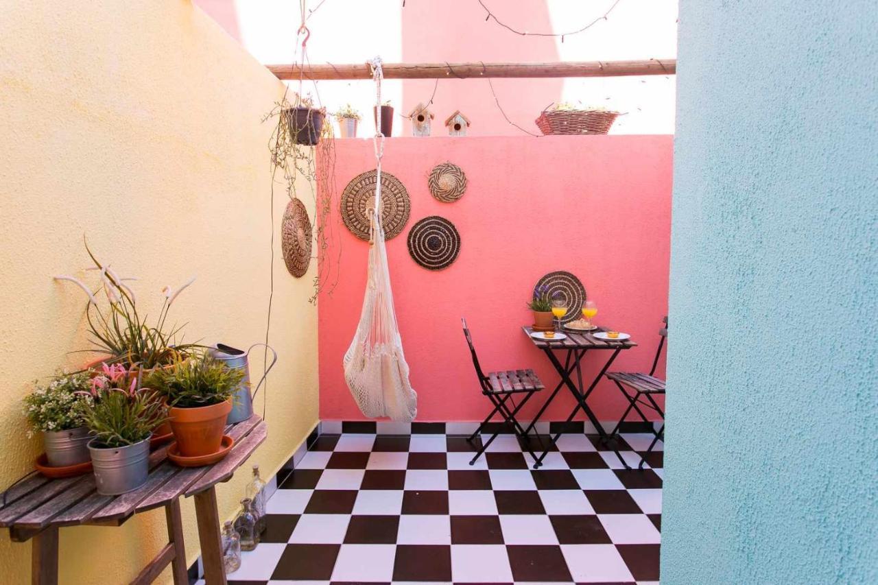 Charming Lisbon Home With Terrace St Amaro Exterior photo