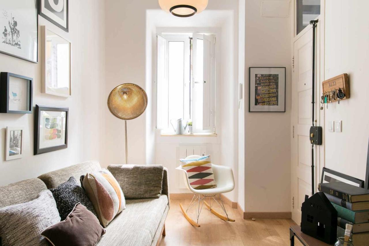 Charming Lisbon Home With Terrace St Amaro Exterior photo