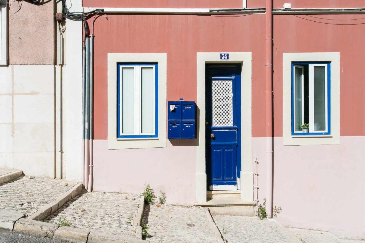 Charming Lisbon Home With Terrace St Amaro Exterior photo